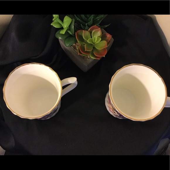 Vintage Royal Stuart Fine Bone China Cups - Picture 5 of 5